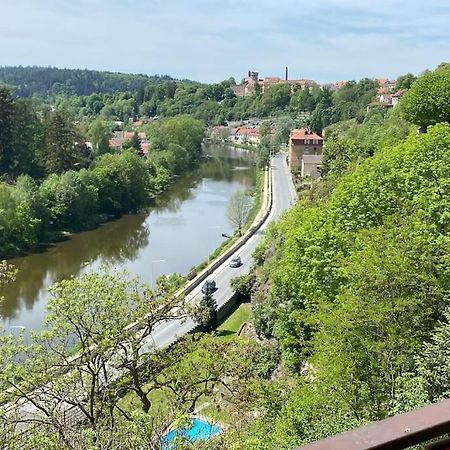 Byt V Blizkosti Centra A V Klidne Zone Tábor Exterior foto